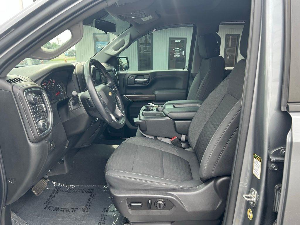 Chevrolet Silverado 1500 LT Crew Cab 4WD 2021