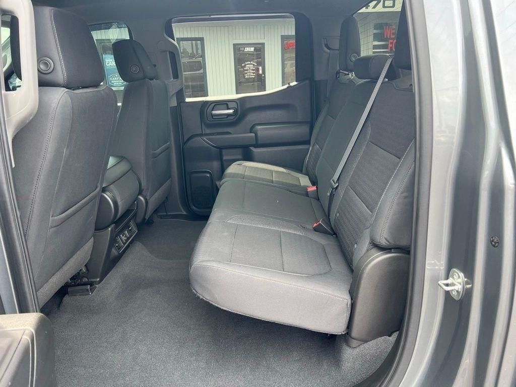 Chevrolet Silverado 1500 LT Crew Cab 4WD 2021