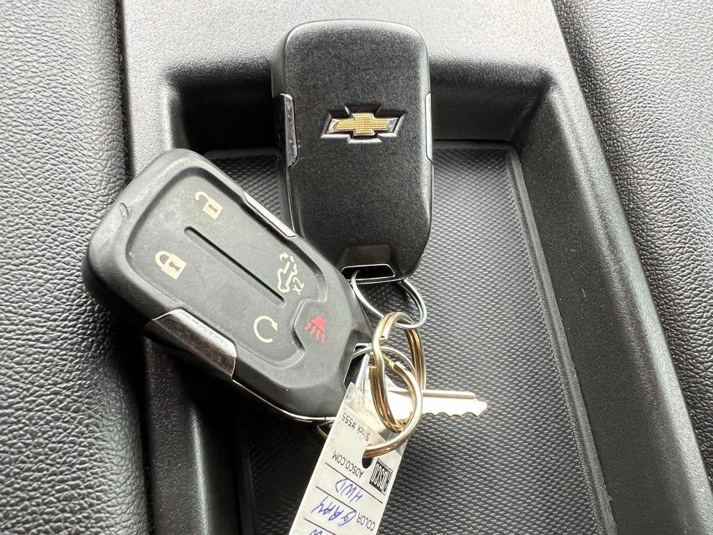 Chevrolet Silverado 1500 LT Crew Cab 4WD 2021
