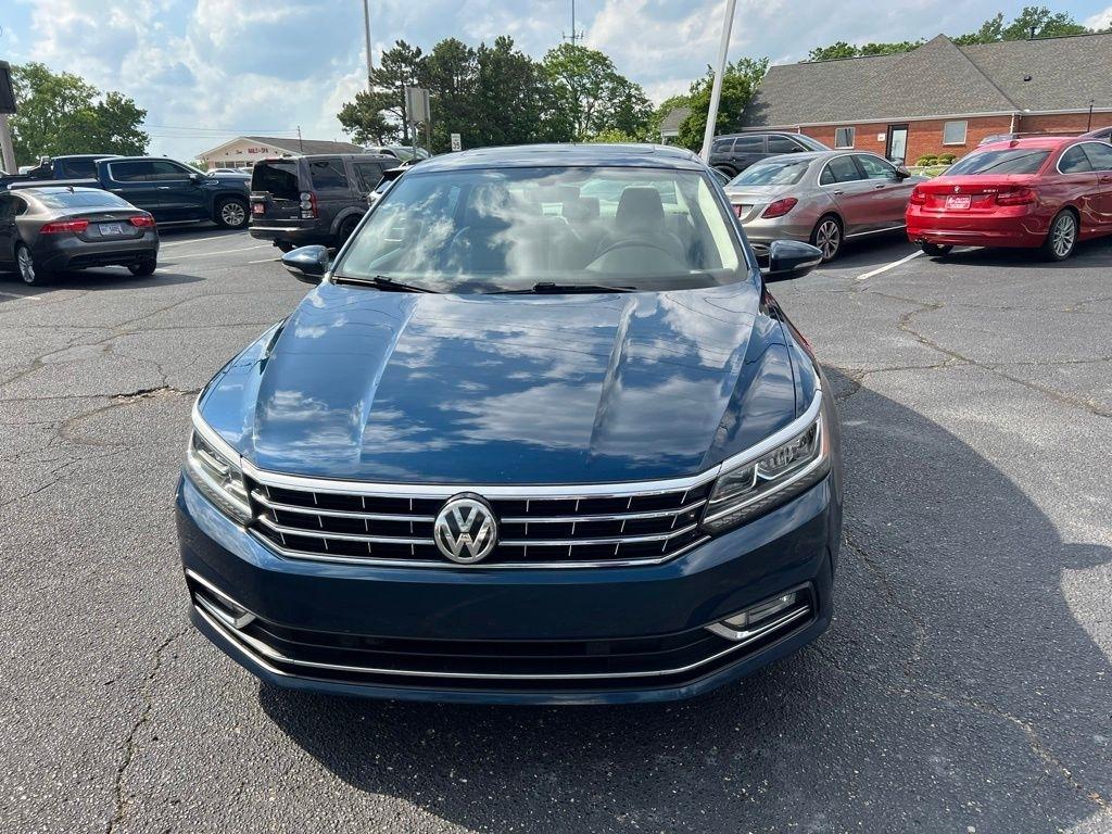 Volkswagen Passat SE 2018