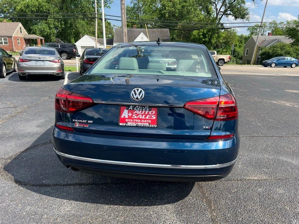 Volkswagen Passat SE 2018