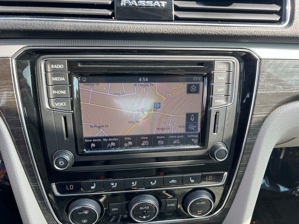 Volkswagen Passat SE 2018