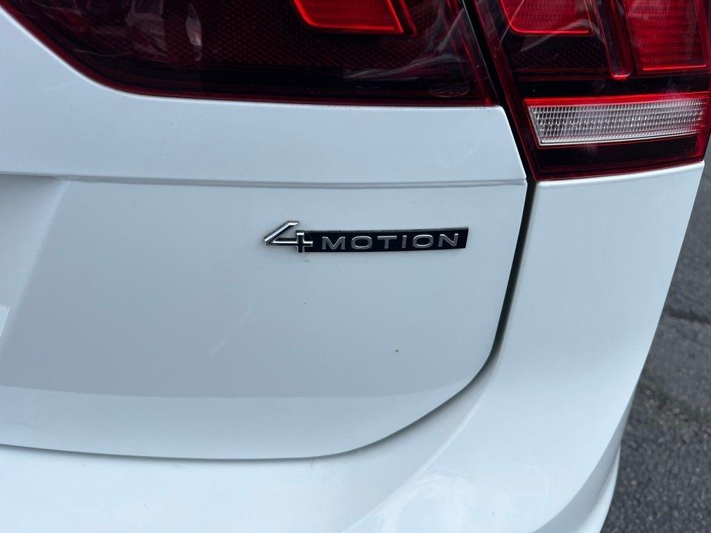 2022 Volkswagen Tiguan SE - Photo 22