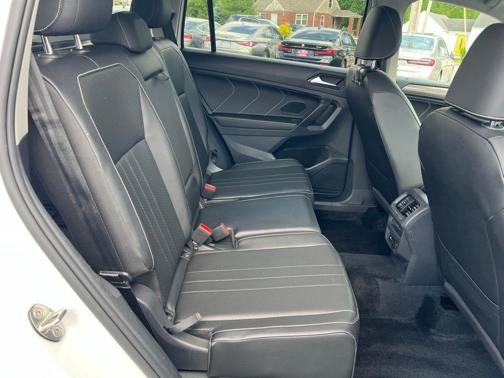 2022 Volkswagen Tiguan SE - Photo 23
