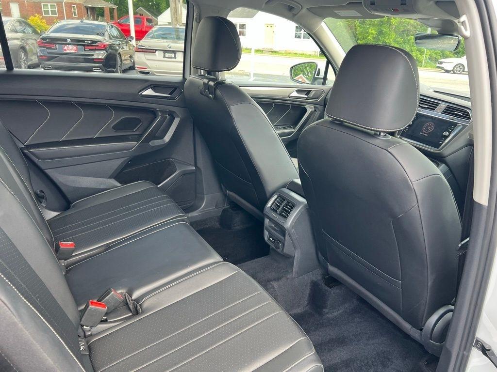 2022 Volkswagen Tiguan SE - Photo 24