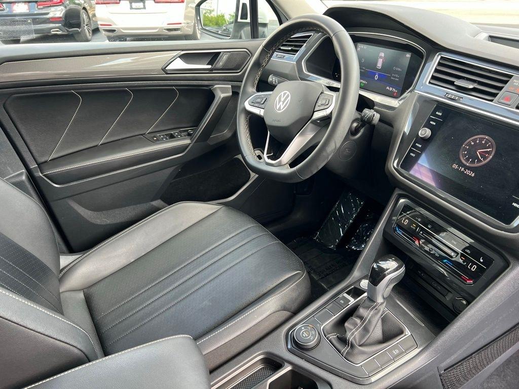 2022 Volkswagen Tiguan SE - Photo 29