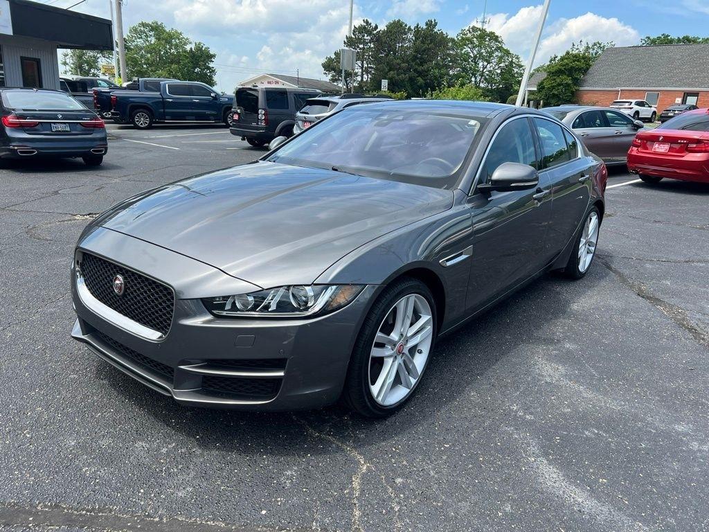 Jaguar XE 25t Premium AWD 2018