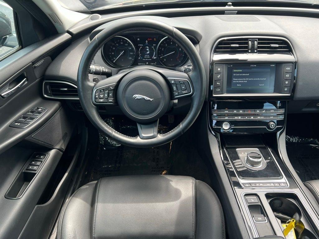Jaguar XE 25t Premium AWD 2018