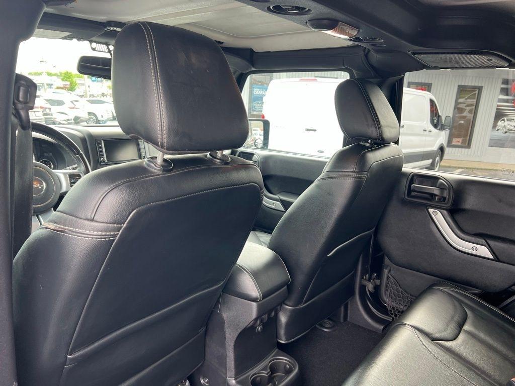Jeep Wrangler Unlimited Rubicon 4WD 2016