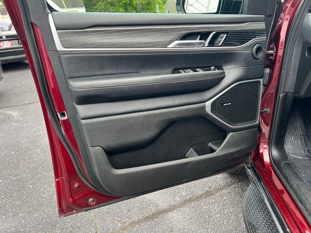 Jeep Wagoneer L Series II 4WD 2024