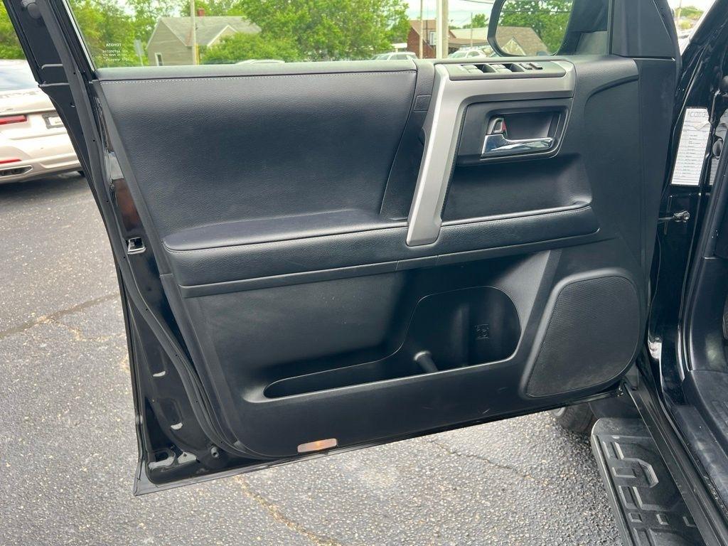 Toyota 4Runner SR5 Premium 4WD 2021