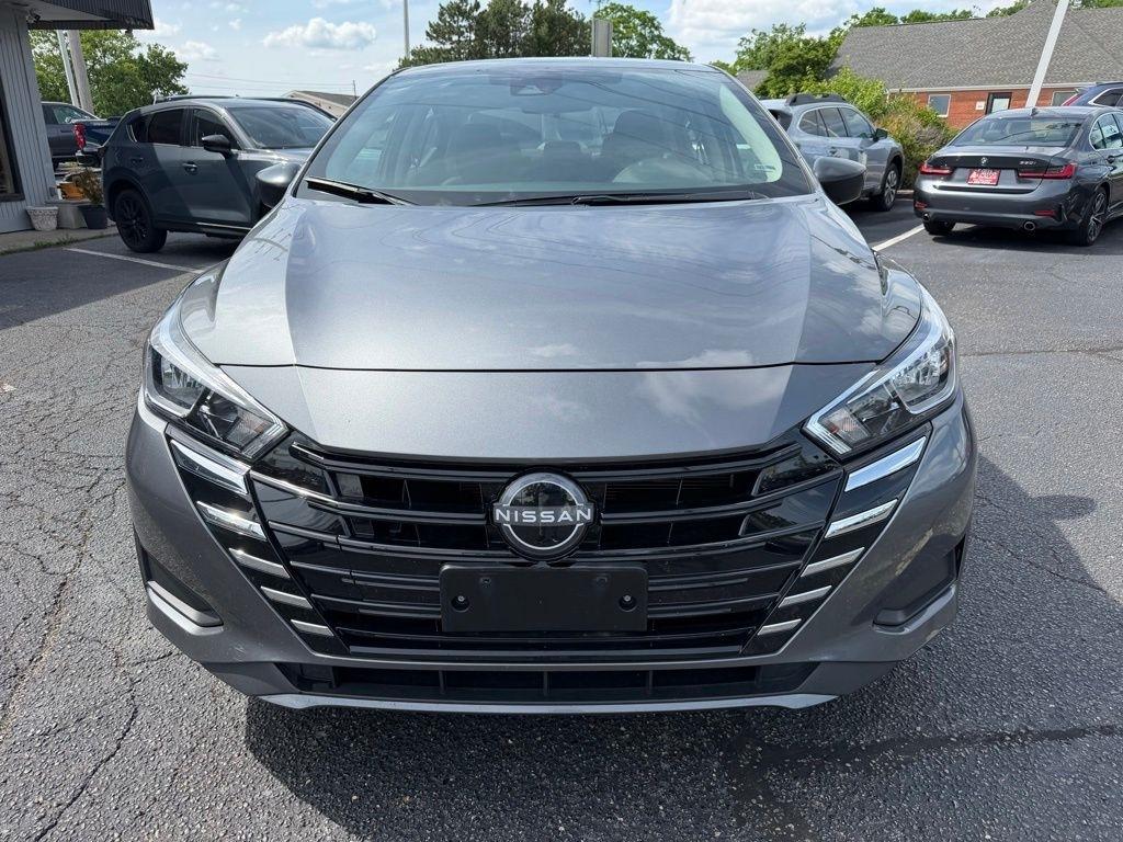 Nissan Versa S CVT 2024