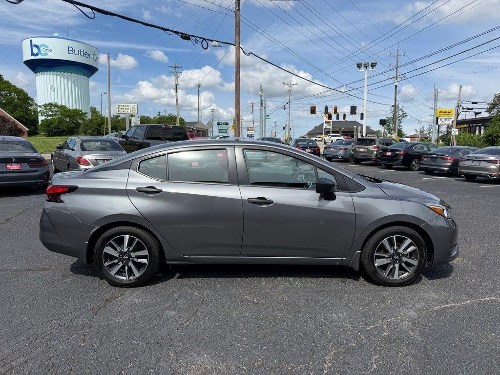 Nissan Versa S CVT 2024