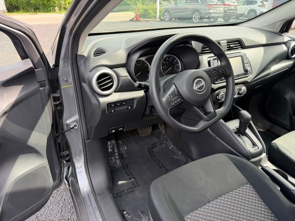 Nissan Versa S CVT 2024