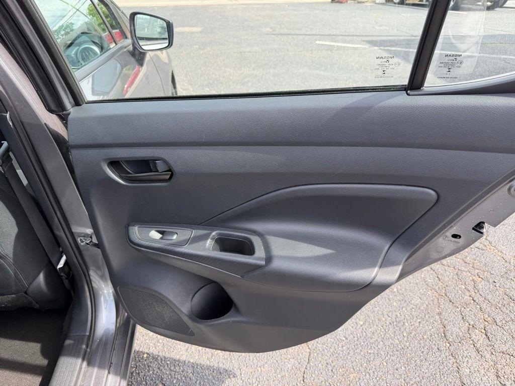 Nissan Versa S CVT 2024