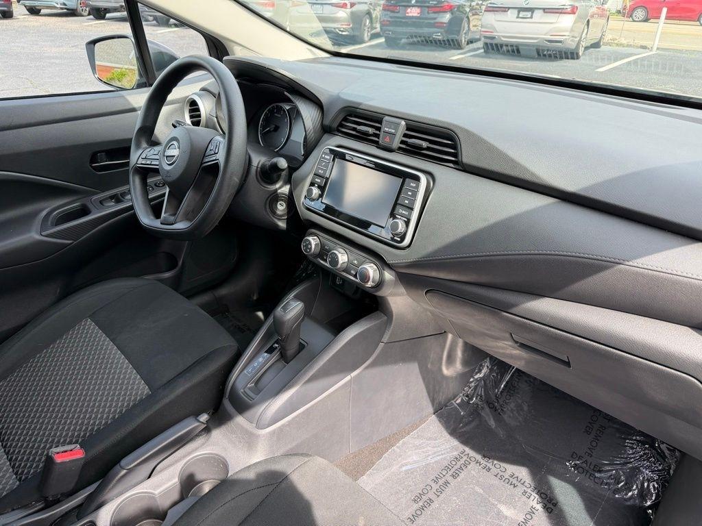 Nissan Versa S CVT 2024