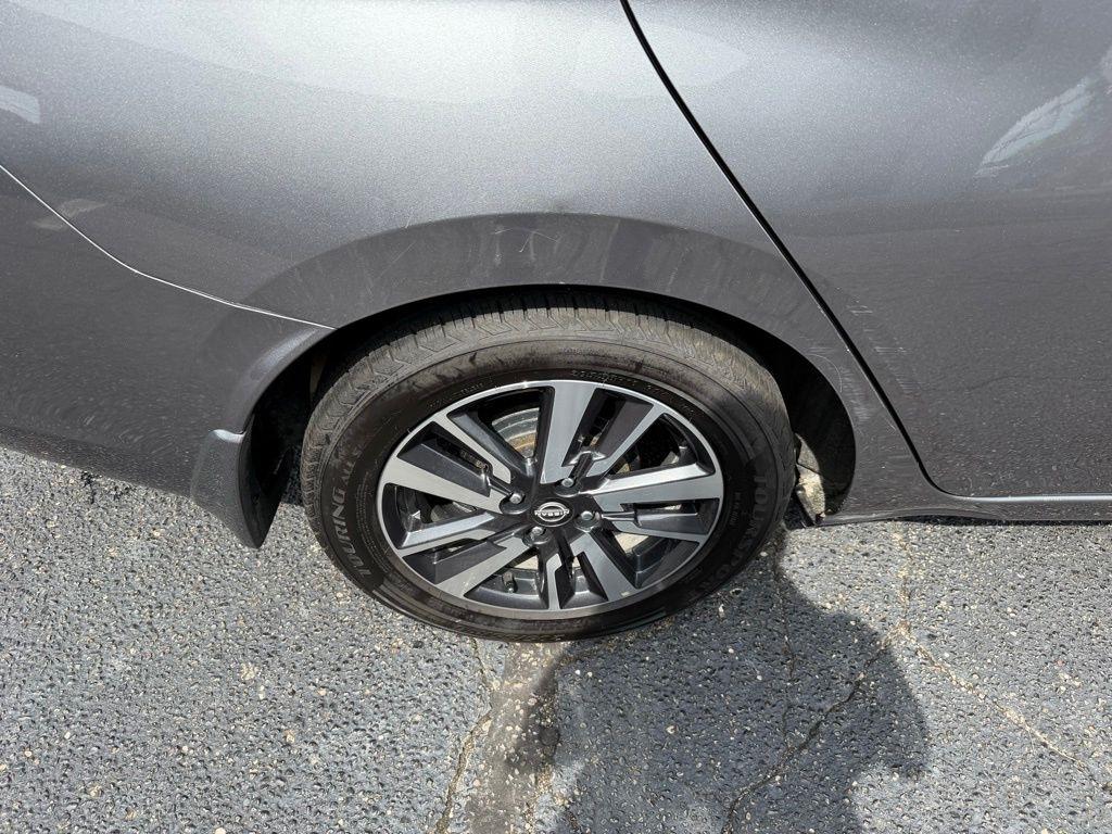 Nissan Versa S CVT 2024