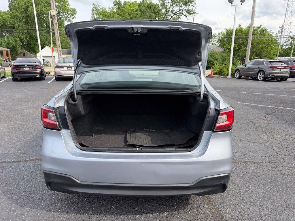 Subaru Legacy Premium 2020