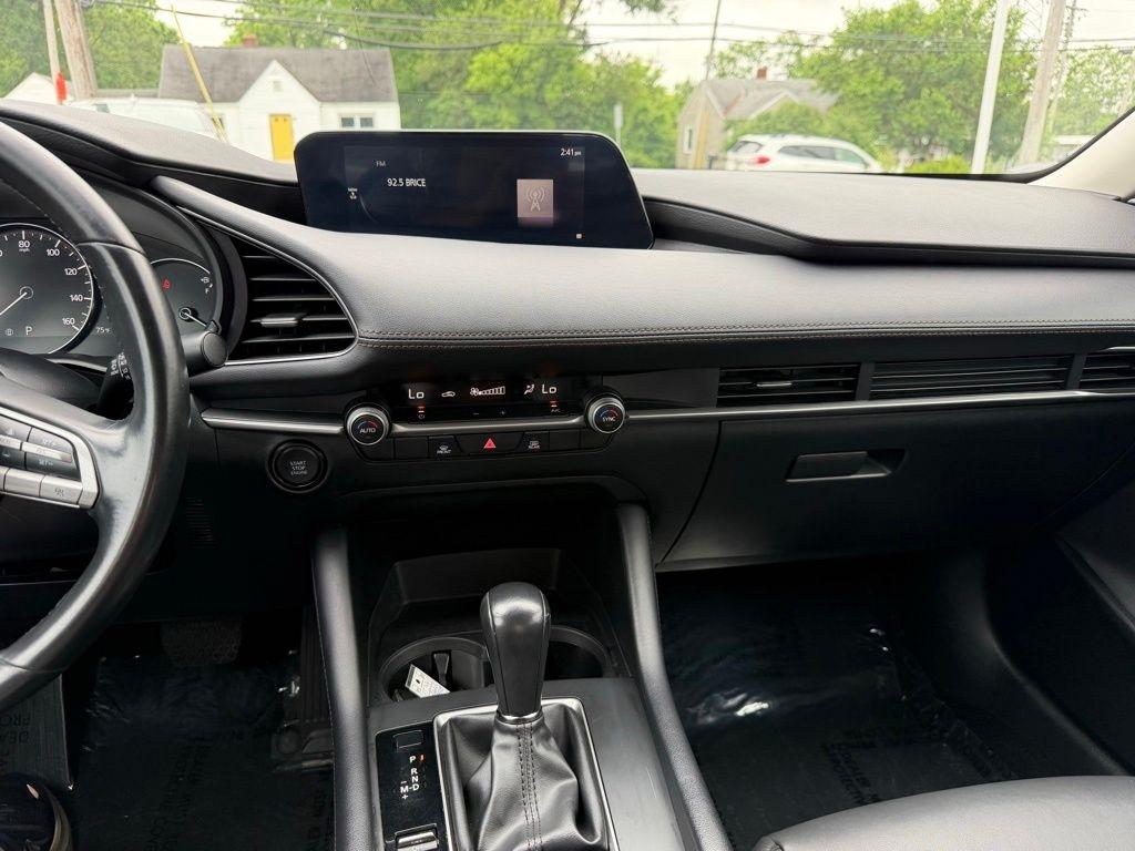 Mazda MAZDA3 Select 2023
