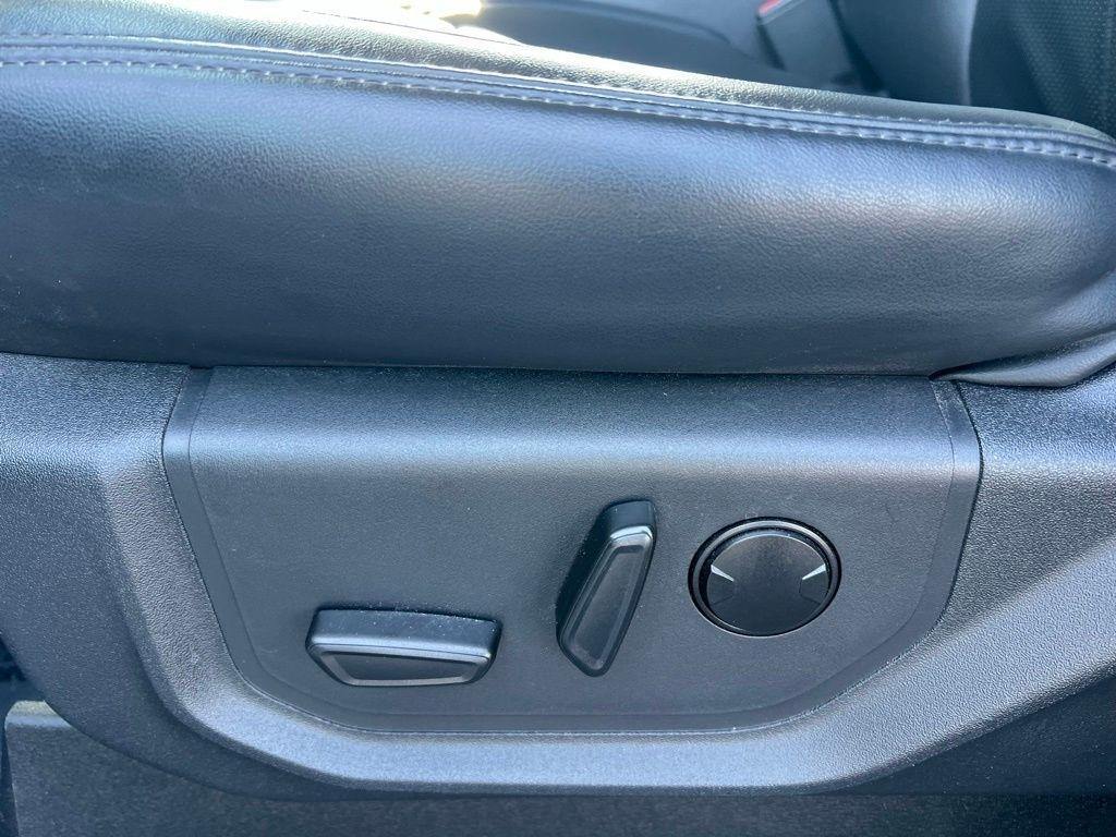 Ford Expedition XLT 4WD 2024