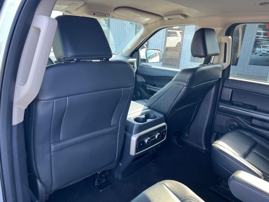 Ford Expedition XLT 4WD 2024