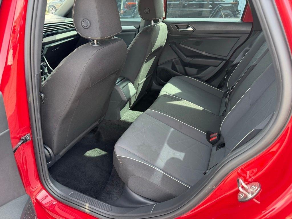 Volkswagen Jetta Sport 2025