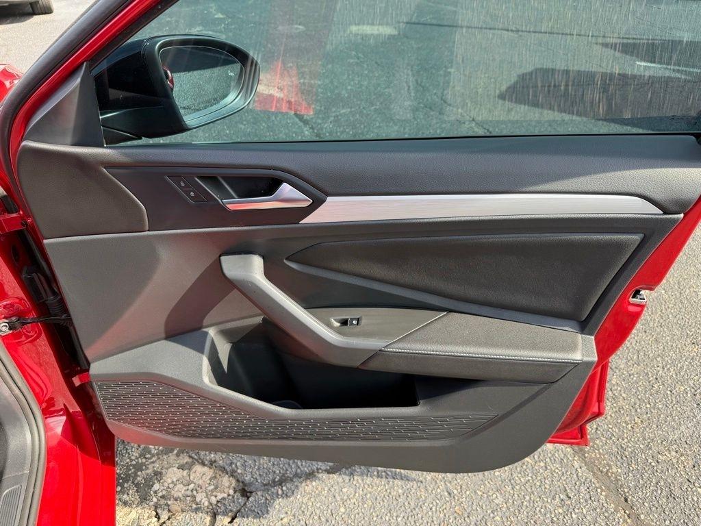 Volkswagen Jetta Sport 2025