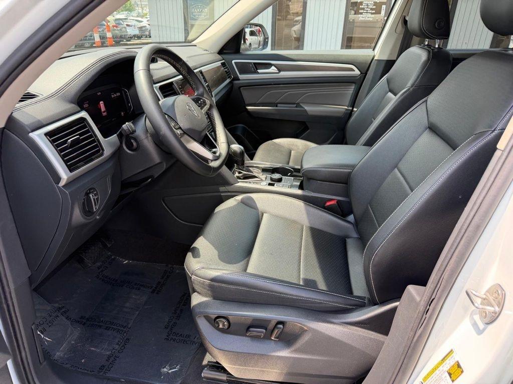 Volkswagen Atlas V6 SE w/Technology 4MOTION 2022