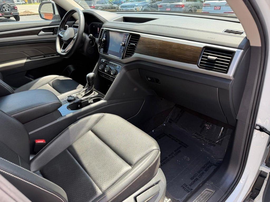 Volkswagen Atlas V6 SE w/Technology 4MOTION 2022