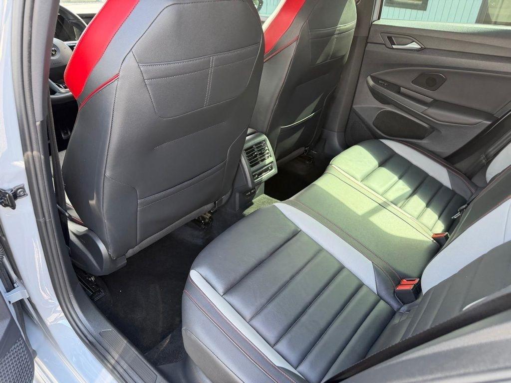 Volkswagen Golf GTI Autobahn 7A 2022
