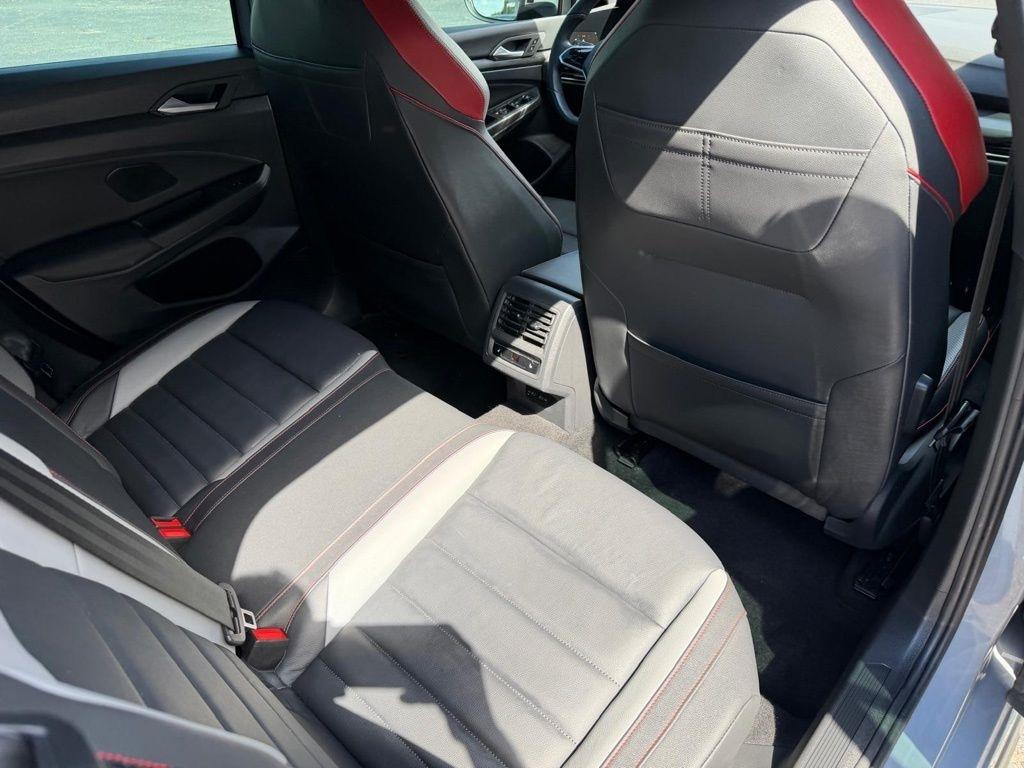 Volkswagen Golf GTI Autobahn 7A 2022