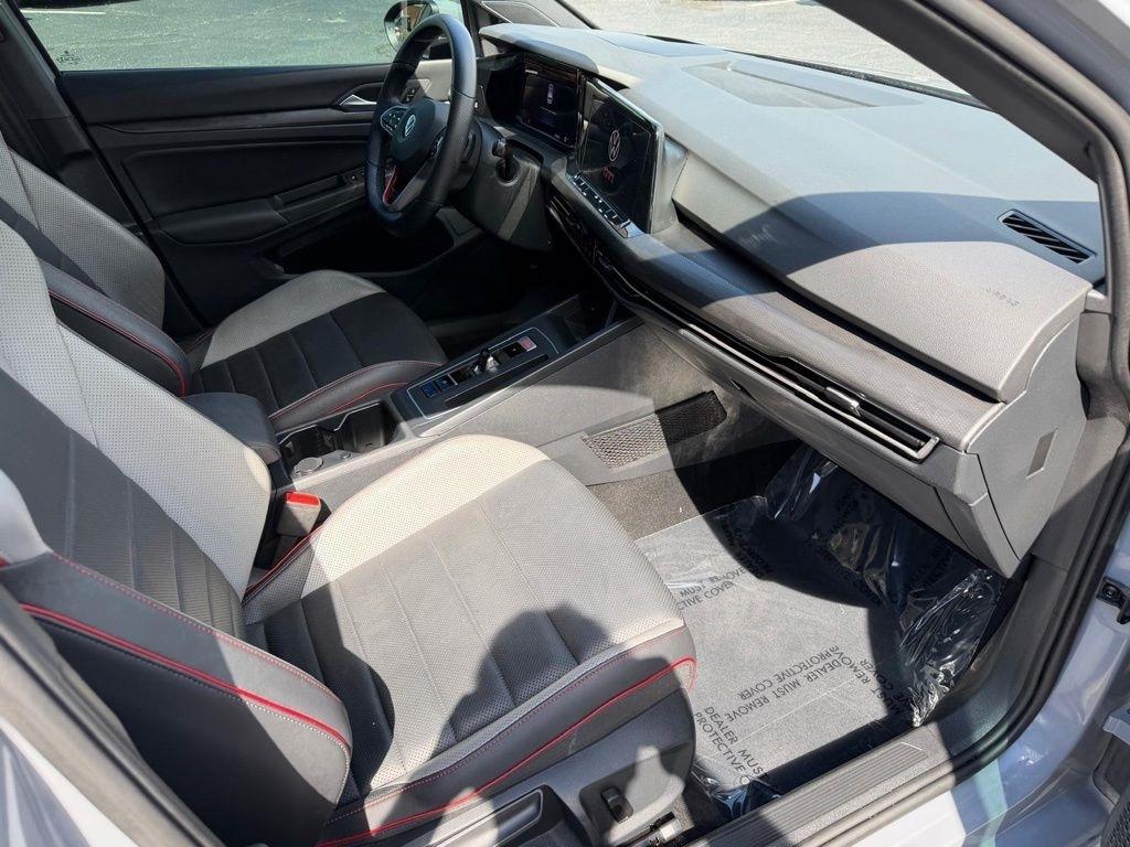 Volkswagen Golf GTI Autobahn 7A 2022