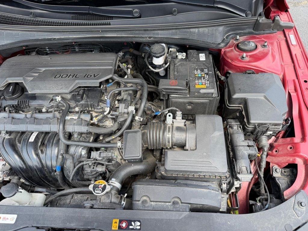 Hyundai Elantra SEL 2024