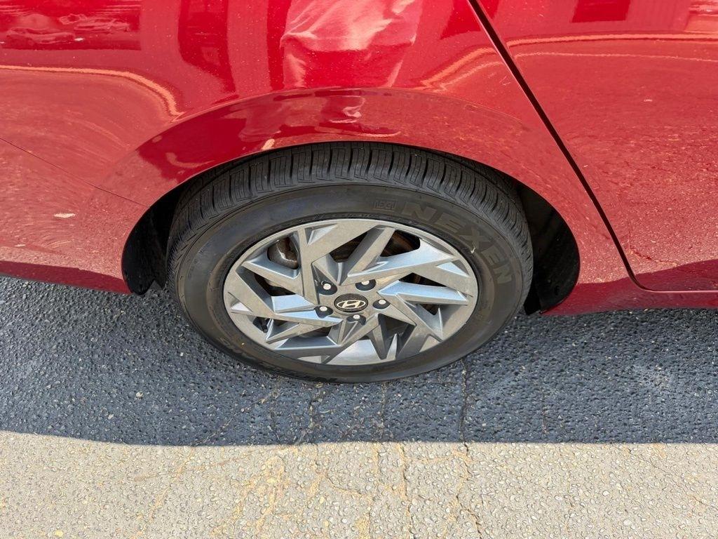 Hyundai Elantra SEL 2024