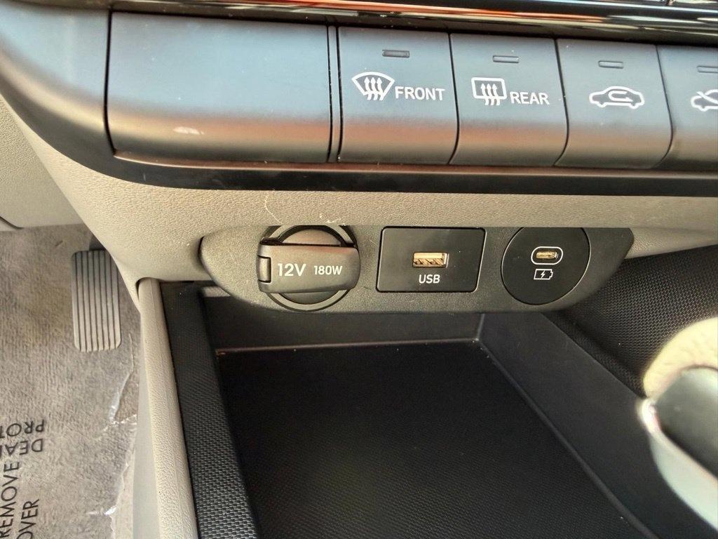Hyundai Elantra SEL 2024
