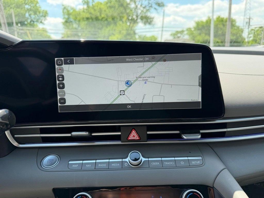 Hyundai Elantra SEL 2024
