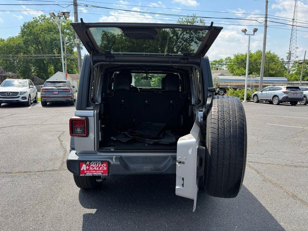 Jeep Wrangler Unlimited Sport 2019