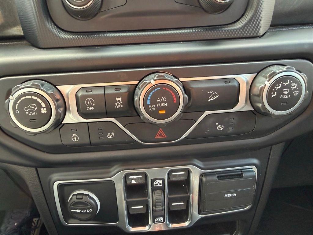 Jeep Wrangler Unlimited Sport 2019