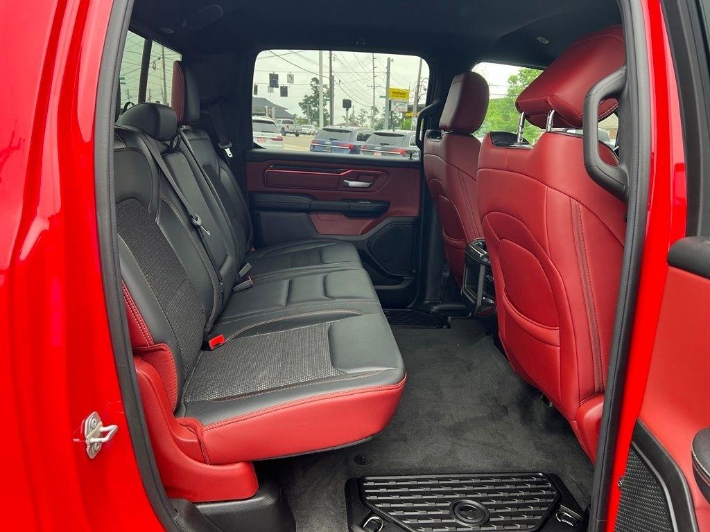 RAM 1500 Rebel Crew Cab SB 4WD 2019