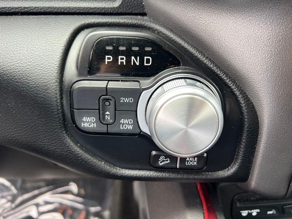 RAM 1500 Rebel Crew Cab SB 4WD 2019