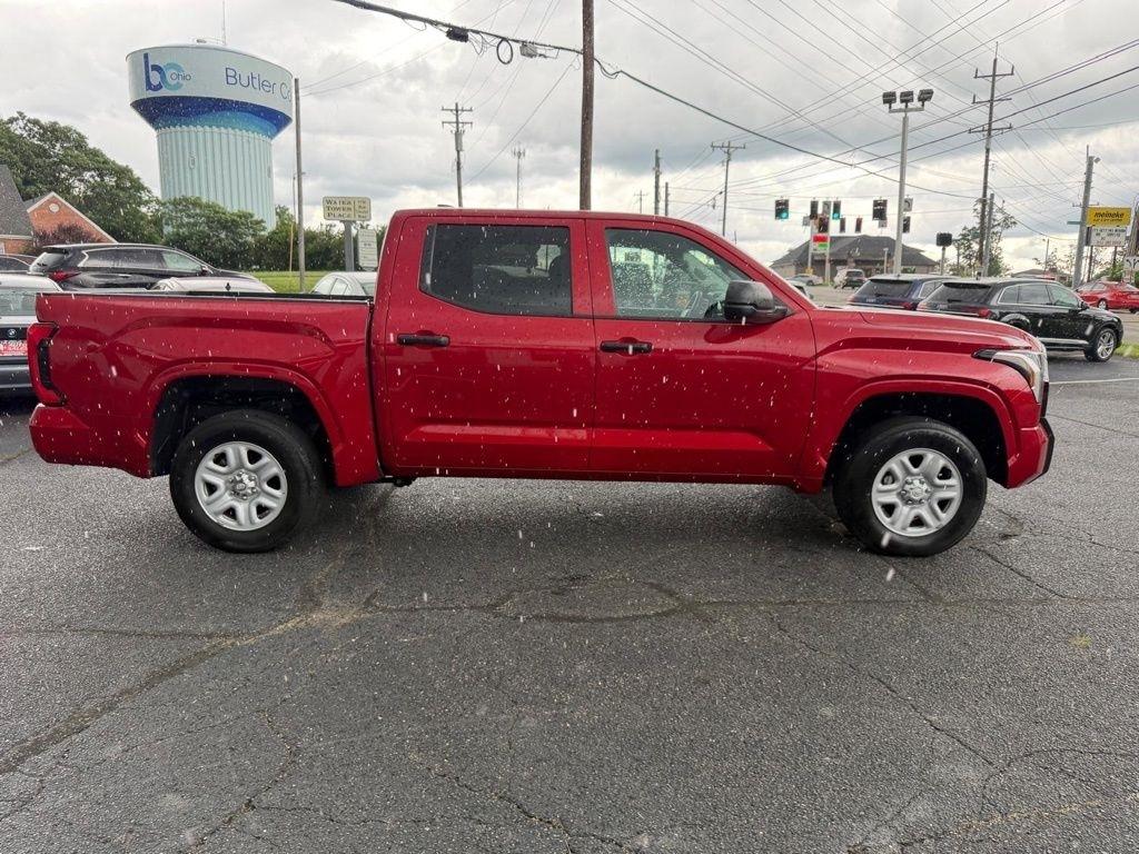 Toyota Tundra SR CrewMax 4WD 2024