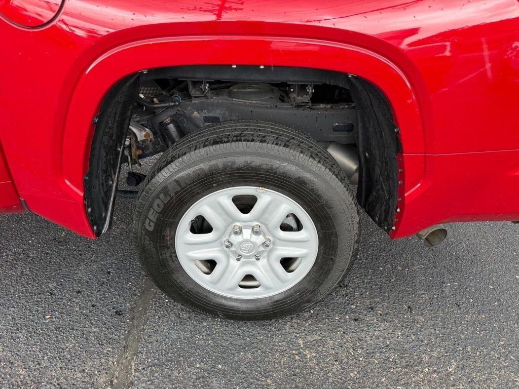 Toyota Tundra SR CrewMax 4WD 2024