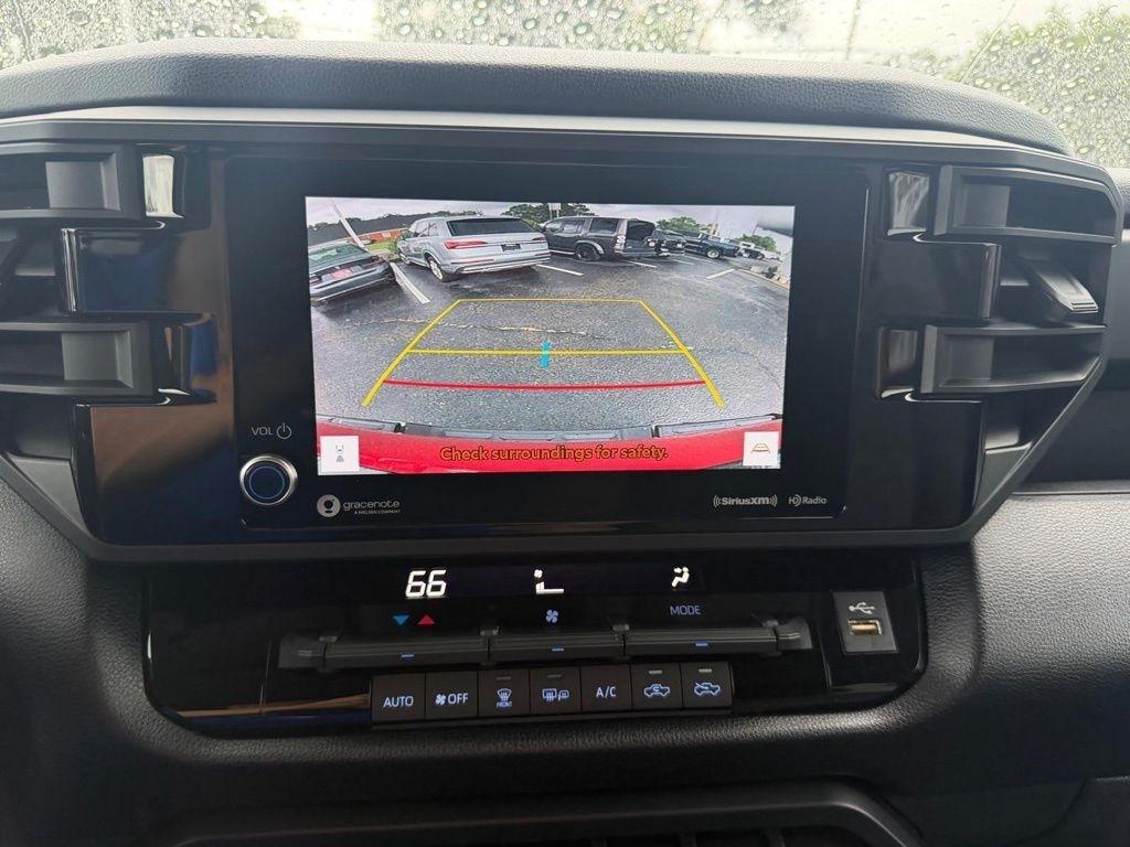Toyota Tundra SR CrewMax 4WD 2024