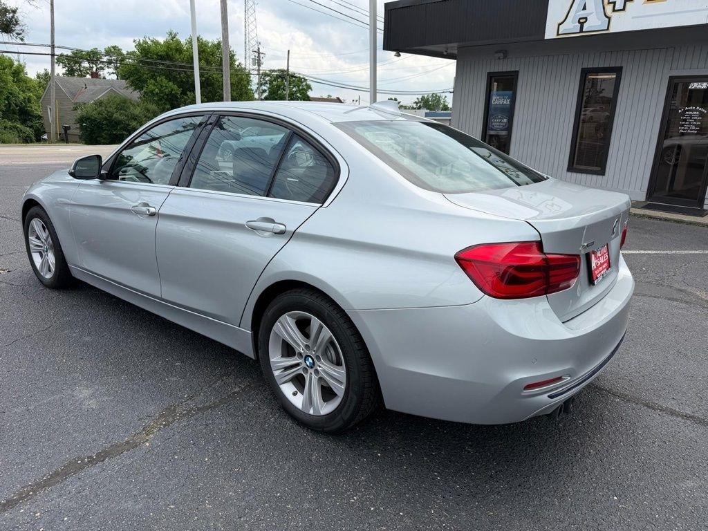 BMW 3-Series 330i xDrive SULEV Sedan 2018