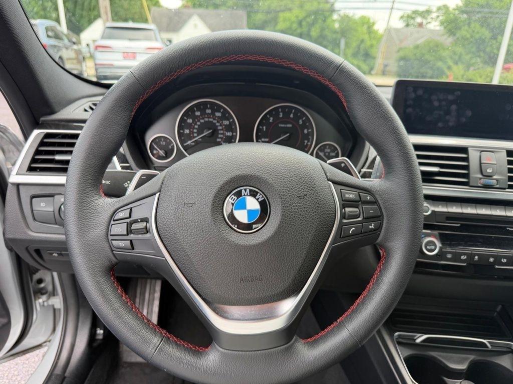 BMW 3-Series 330i xDrive SULEV Sedan 2018