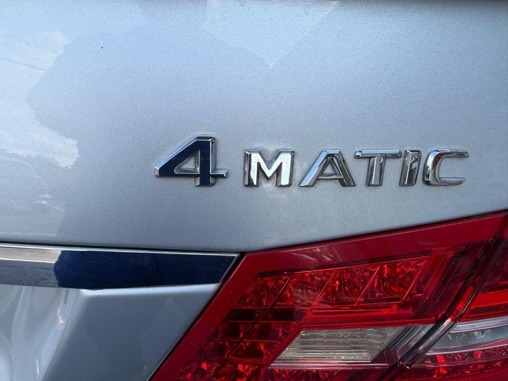 Mercedes-Benz E-Class E350 Sedan 4MATIC 2011