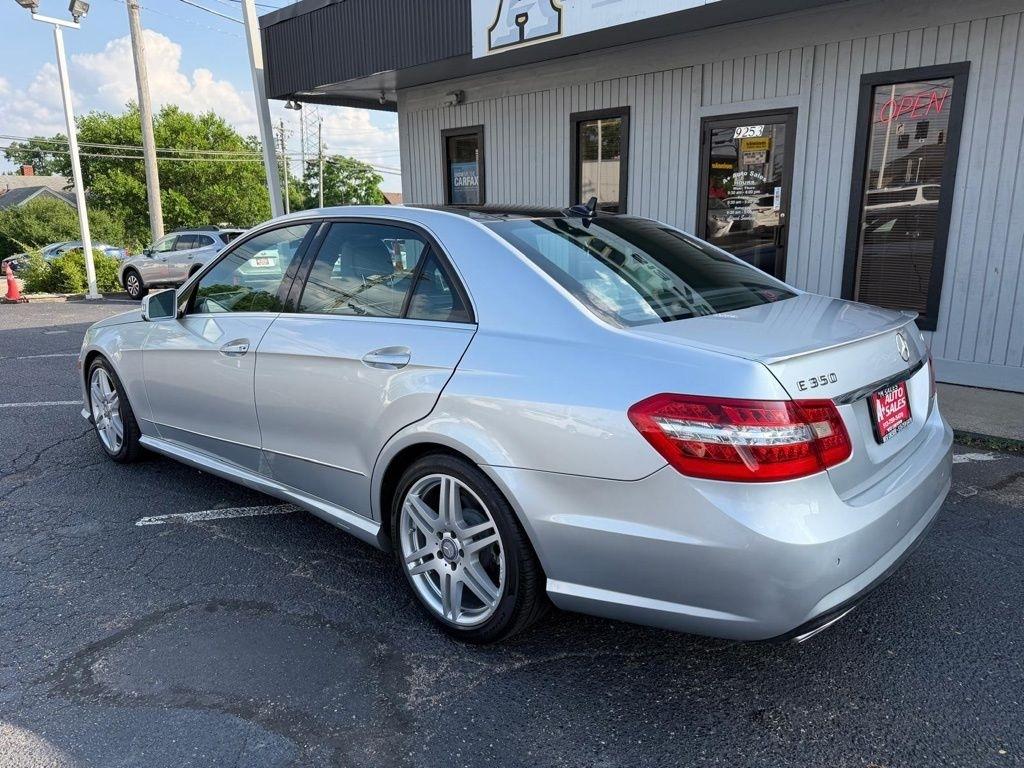 Mercedes-Benz E-Class E350 Sedan 4MATIC 2011