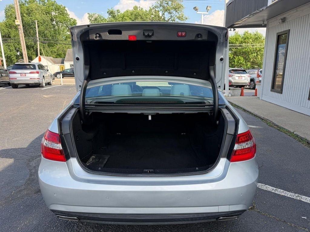 Mercedes-Benz E-Class E350 Sedan 4MATIC 2011
