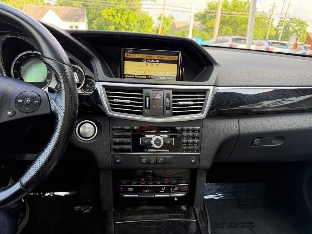 Mercedes-Benz E-Class E350 Sedan 4MATIC 2011
