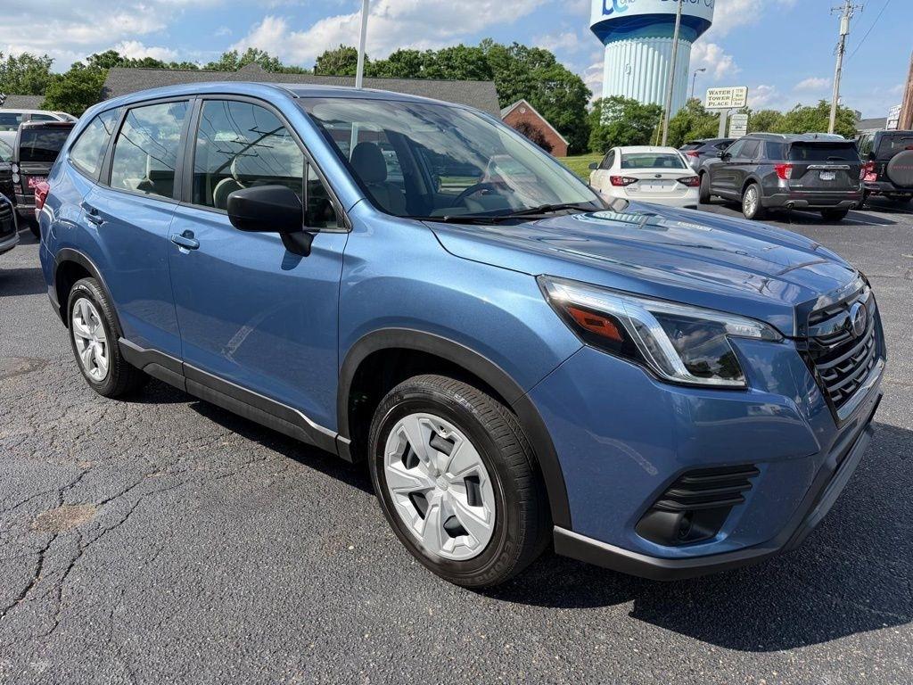 Subaru Forester Base 2023